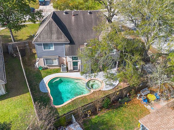 4th image of 17314 Edenbridge Ct