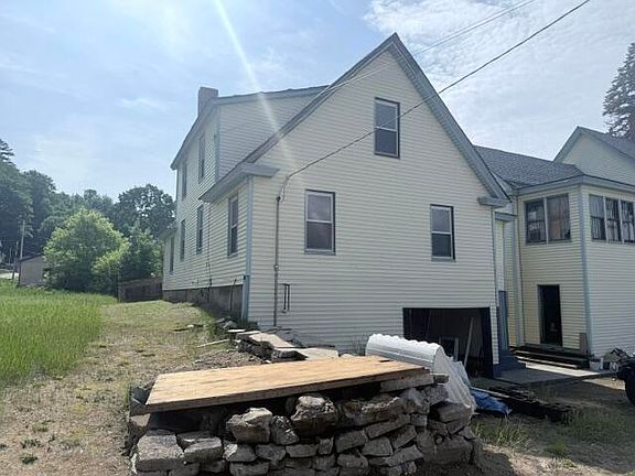 2nd image of 7 Harlow Hill Road