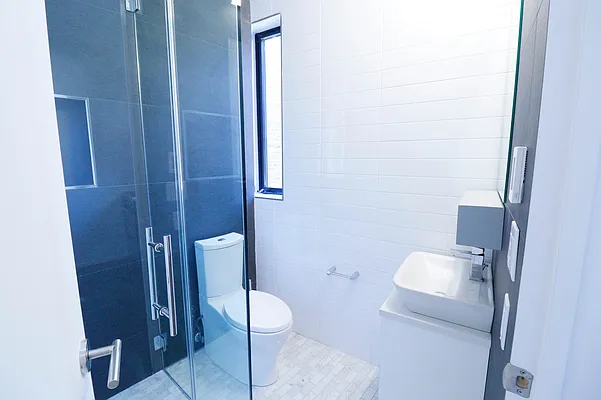 Rented by Besen Partners, LLC | media 15