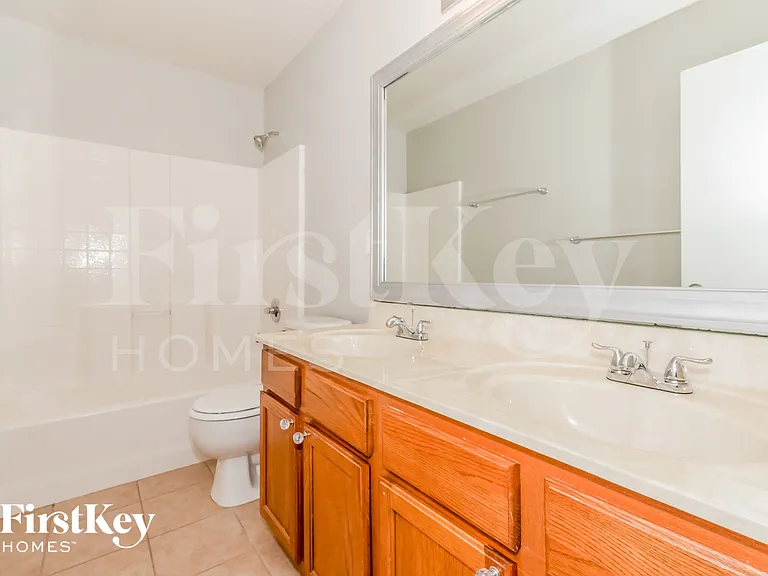 7038 Beekman Lake Dr — Photo 13