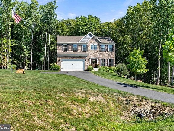 2nd image of 195 Antego Dr