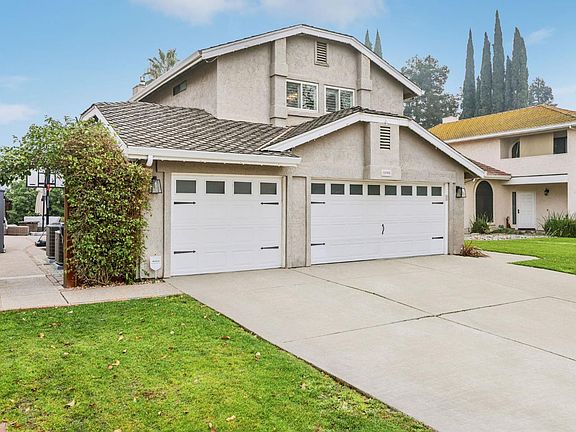 2nd image of 1890 Spring Valley Way