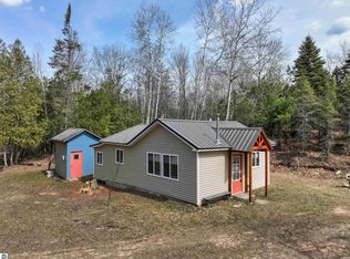 17773 Hibma Rd, Tustin, MI 49688