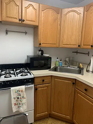 Rented by J & M Realty Services Corp (Management) | media 3