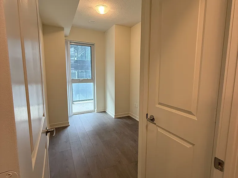 38 Annie Craig Dr #611 — Photo 10