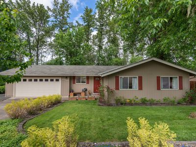 2080 W Harrison Ave, Cottage Grove, OR, 97424