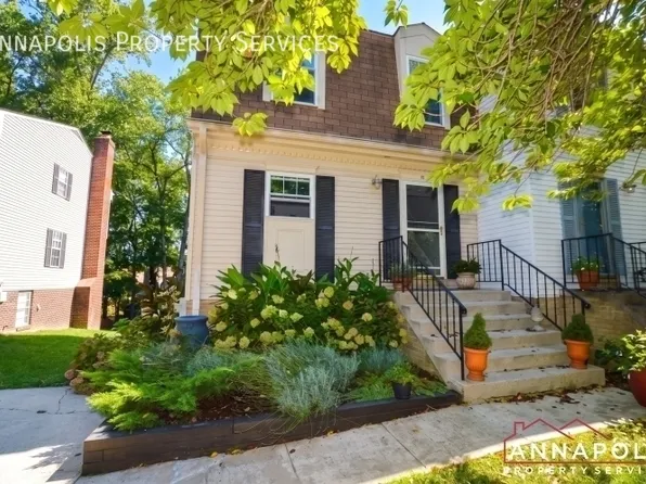17 Mooring Point Ct, Annapolis, MD 21403