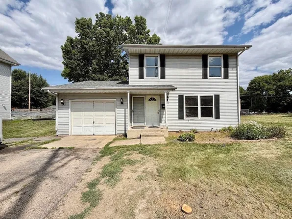 525 N Rockton Ave, Rockford, IL 61103