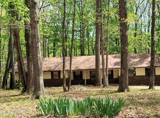 549 Yellow Cliff Estates Rd, Jamestown, TN 38556