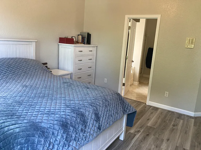 214 Paradise Dr — Photo 4