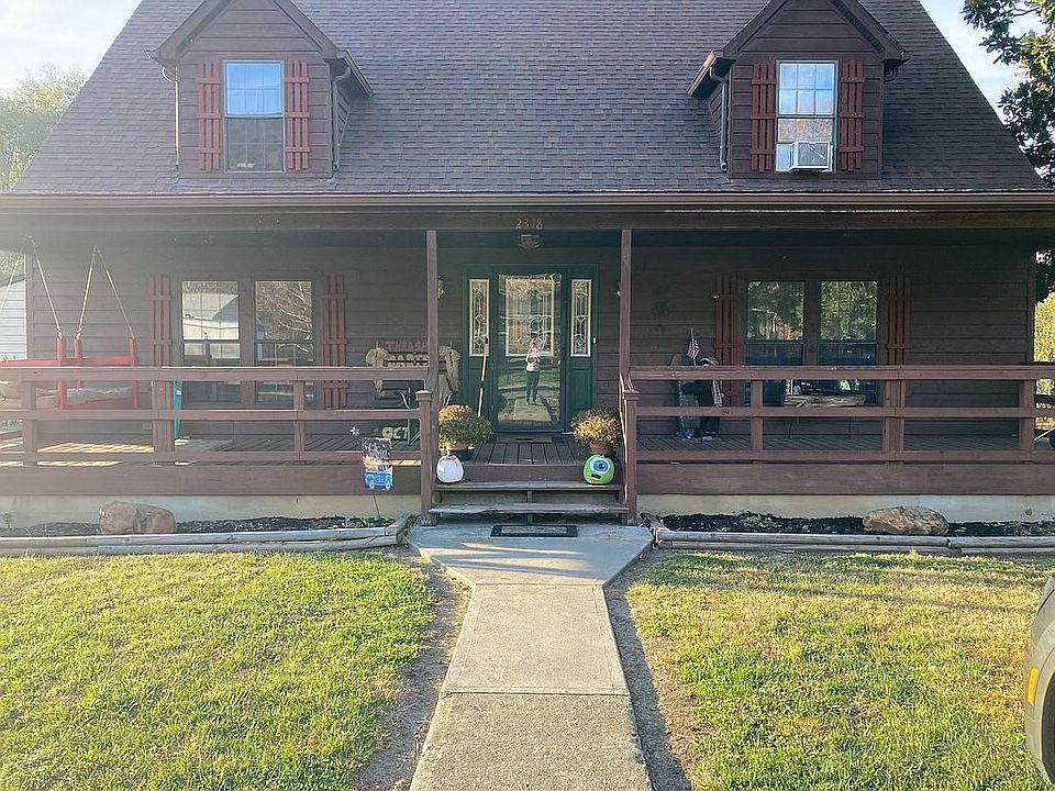 1st image of 2318 Athol St