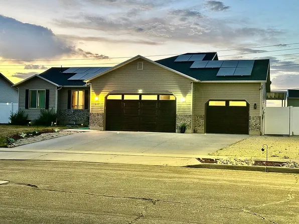 647 E 980 N, Tooele, UT 84074