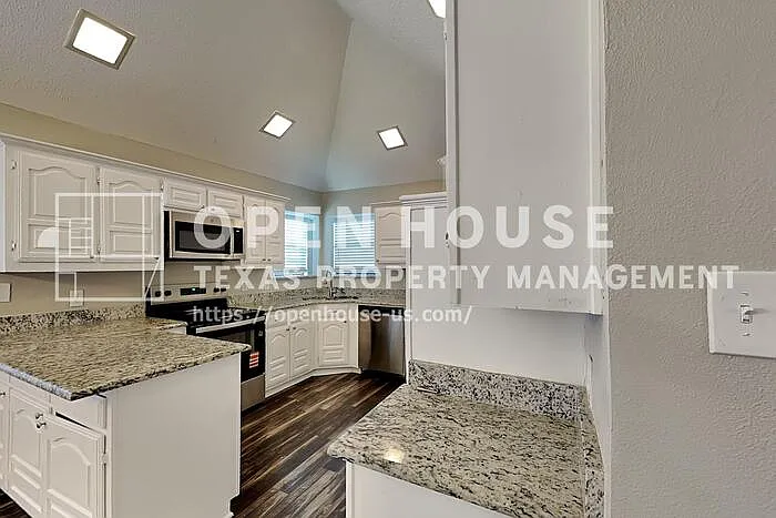 8306 Navigation Dr — Photo 5