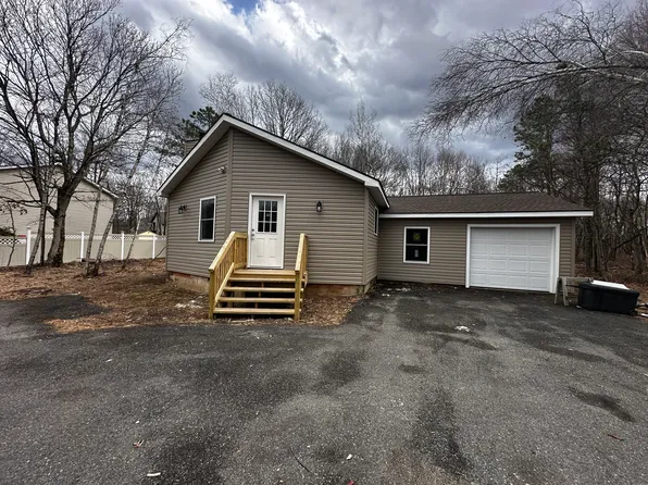 40 Nosirrah Rd, Albrightsville, PA 18210