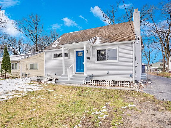 3rd image of 3835 Walford St