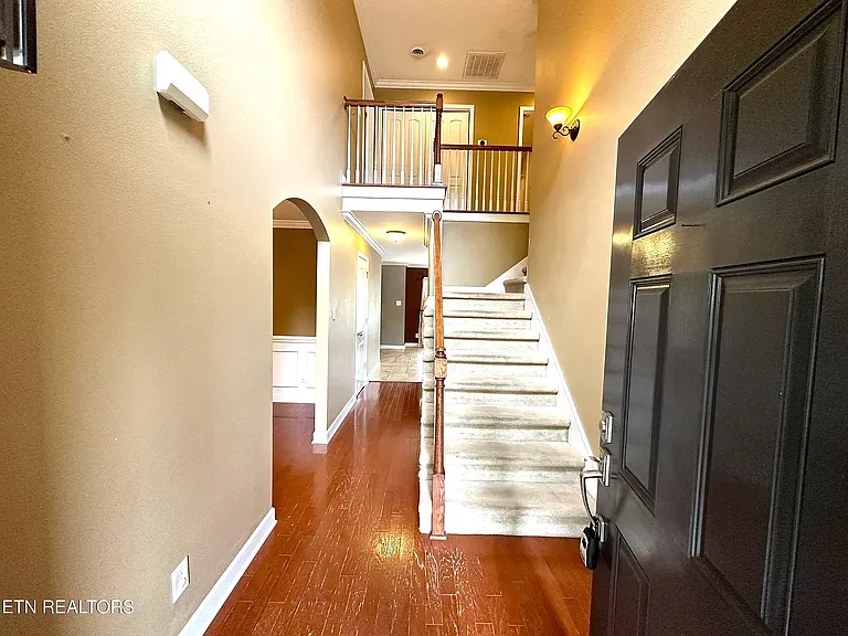 10806 Modesto Ln — Photo 3