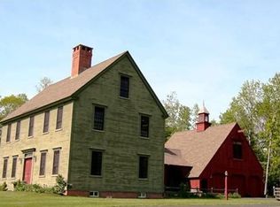 41 Barnfield Rd, Gorham, ME 04038