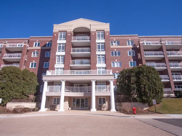 7041 W Touhy Ave APT 507, Niles, IL 60714