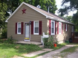 814 W Silver Lake Rd, Fenton, MI 48430