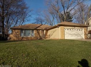 19309 Preston Rd, Warrensville Heights, OH 44128