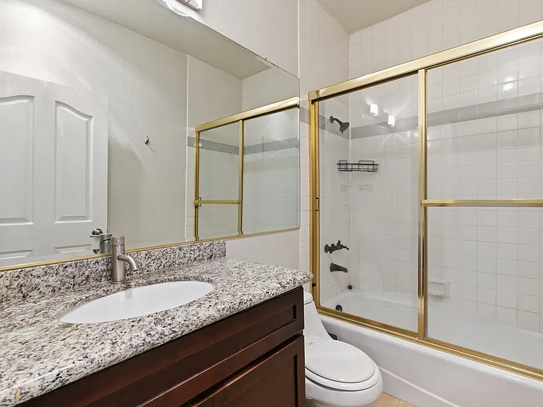 10650 Kinnard Ave #104 — Photo 8