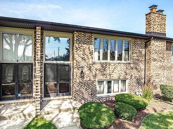 2nd image of 15331 Aster Ln #94