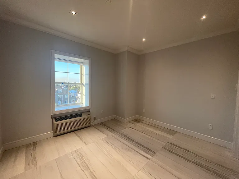 251 E Park Ave #3F — Photo 4