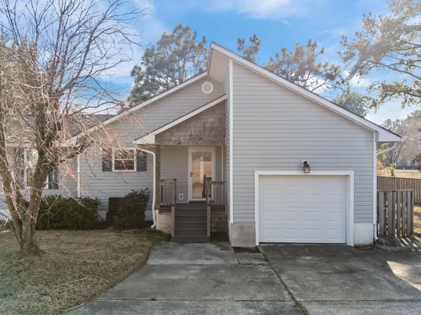 769 Dayflower Court, Vass, NC 28394