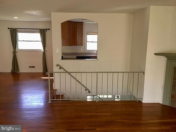 5th image of 6616 Cottonwood Dr