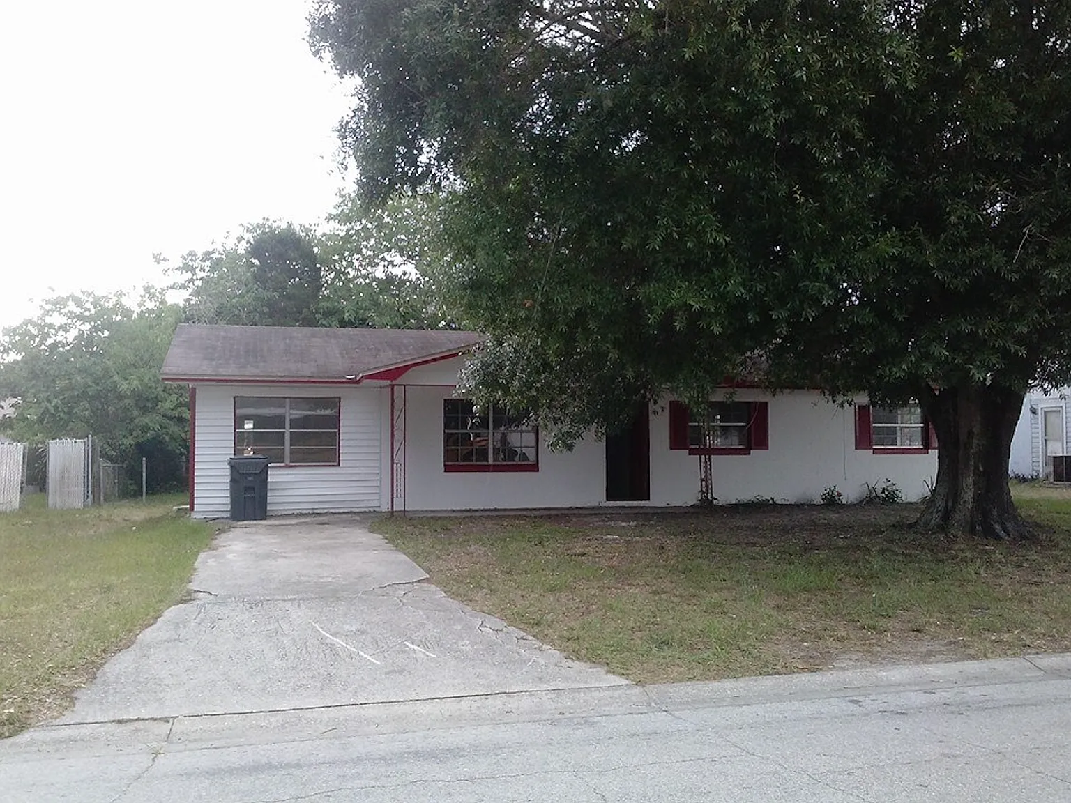 4 bed, 1900 sqft, $1,800 — Photo 1