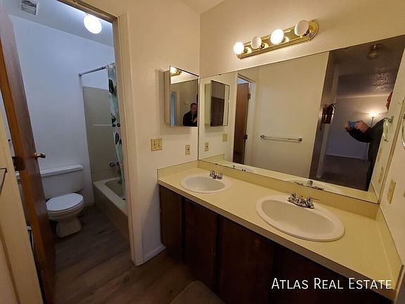 3rd image of 1300 12th St Unit 101
