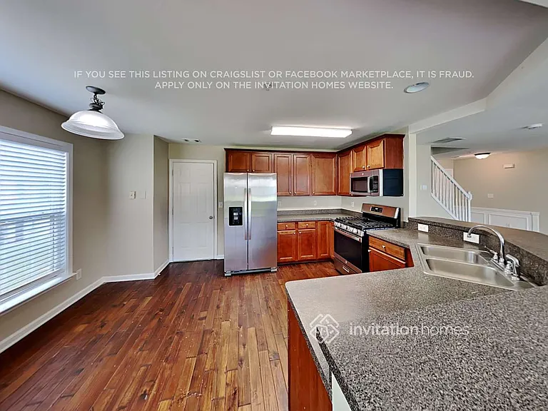 320 Balaban Cir — Photo 8
