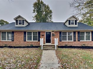 2728 Dee St, Burlington, NC 27215