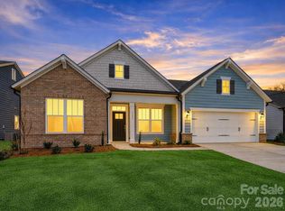 3300 Charolais Ln, Harrisburg, NC 28075