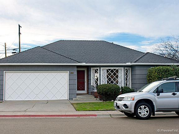 2nd image of 5038 Rockford Dr