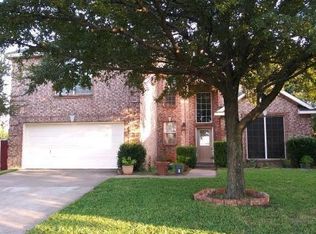502 Stonewall Ct, Cedar Hill, TX 75104