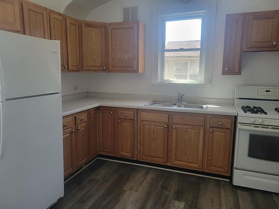 5th image of 1004 E Glen Ave