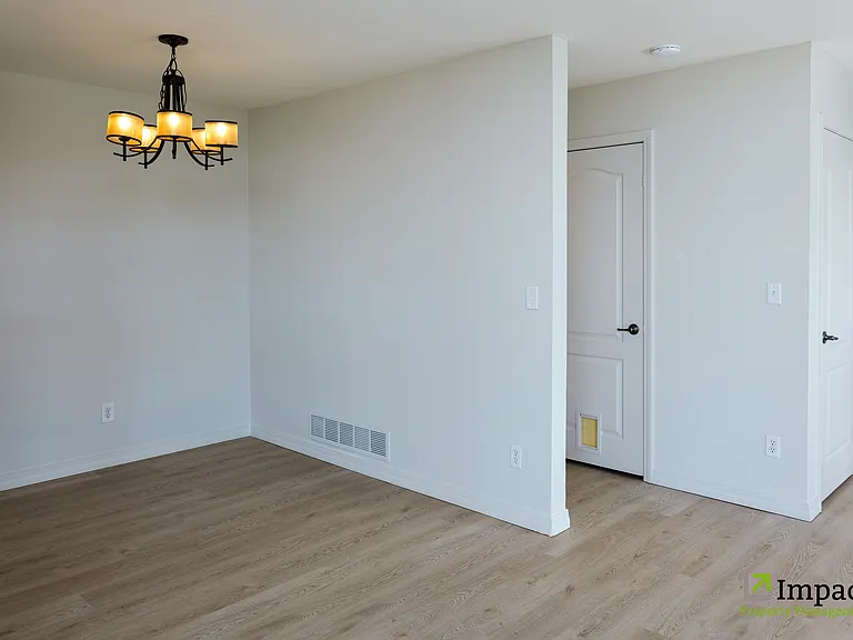 9567 Deerhorn Ct #15 — Photo 7