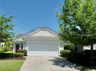 8 Pomegranate Ln, Bluffton, SC 29909