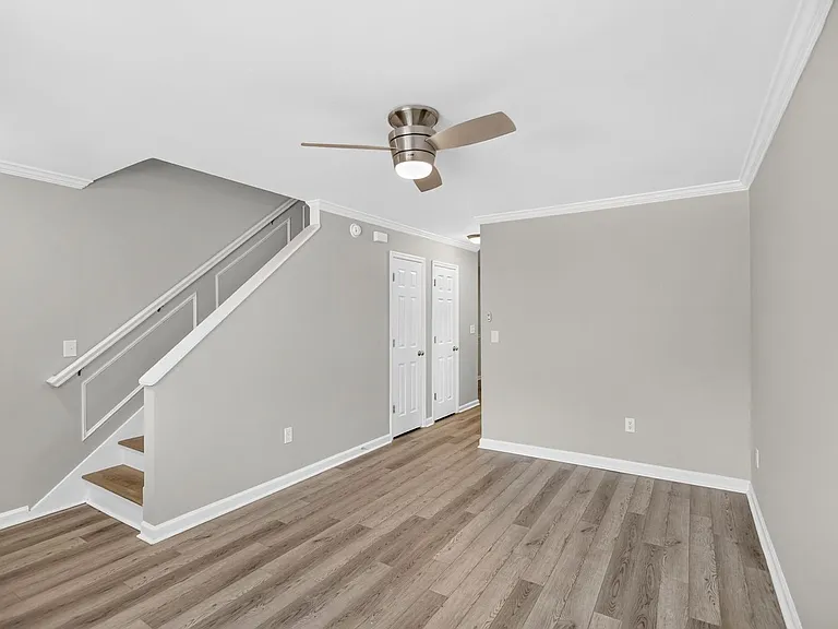 6279 Lucille Dr #C — Photo 7