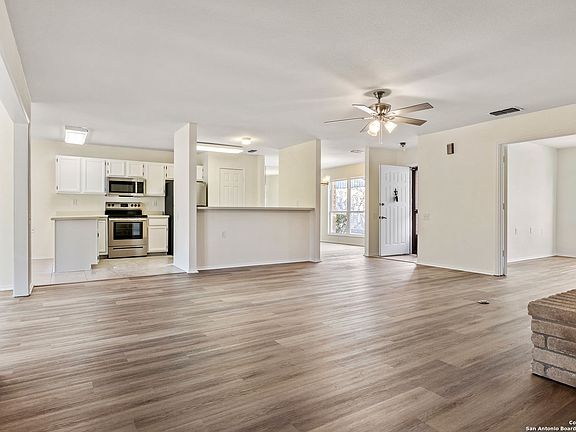 5th image of 4016 OAK CT