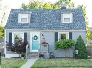 2845 10th Ave, Port Huron, MI