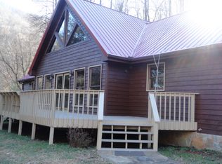 515 Lower Stringtown Rd, Belfry, KY 41514