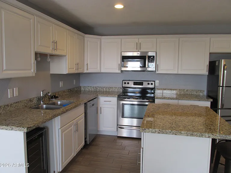 1440 N Idaho Rd #1046 — Photo 8