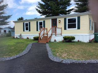 226 Pyramid Pines Est, Saratoga Springs, NY 12866