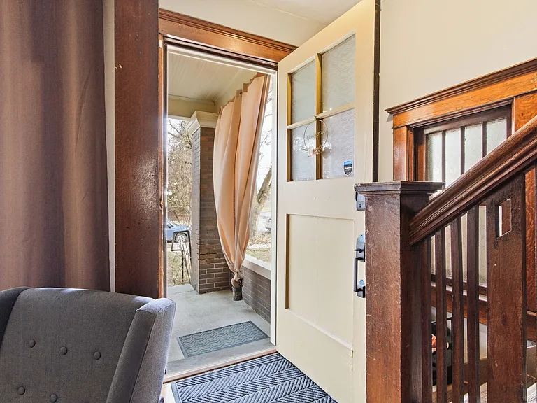 510 Woodruff Place Middle Dr — Photo 3