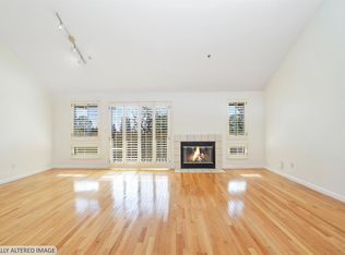 15 Knoll Dr, Fairfield, CA 94534