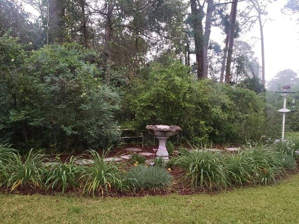 1102 S Dogwood Dr, Nashville, GA 31639