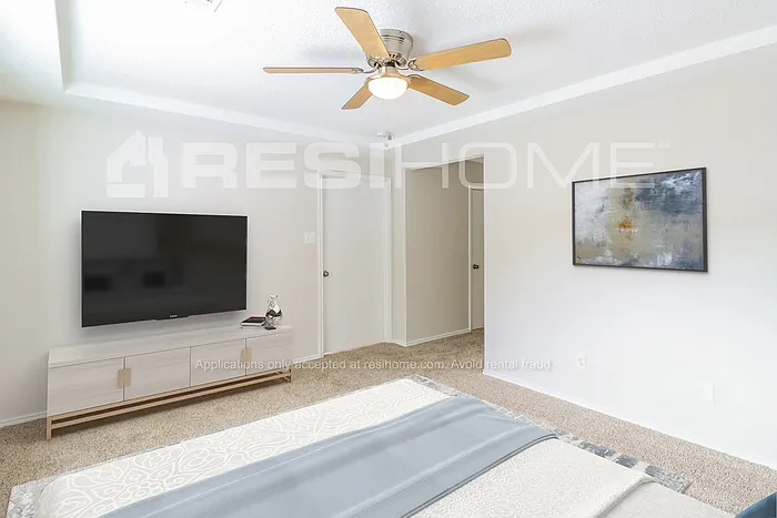 6208 Hott Springs Dr — Photo 8