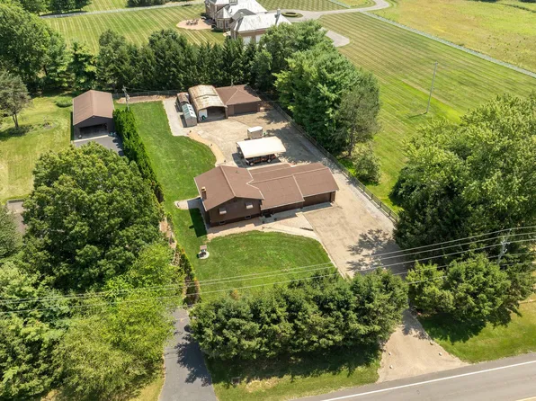 4054 Reynoldsburg New Albany Rd, New Albany, OH 43054